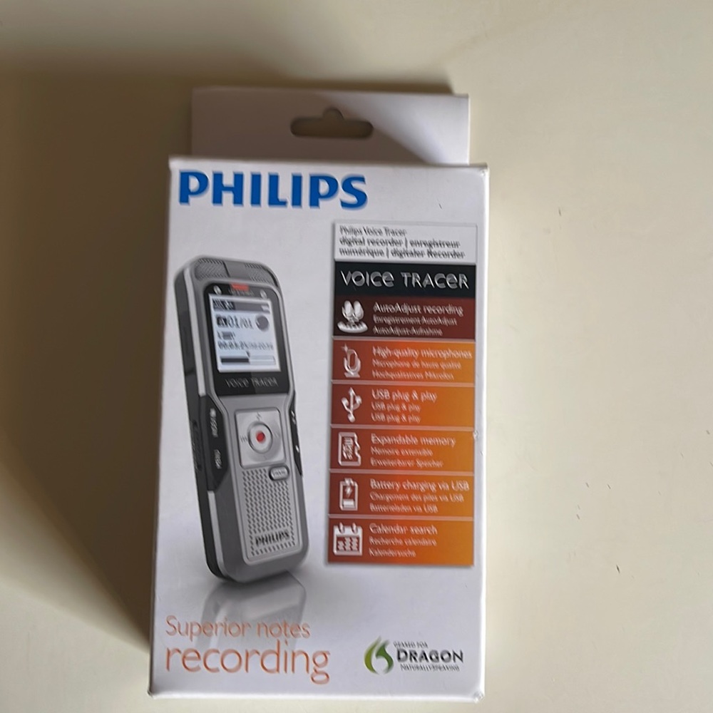 NIB Philips superior notes recorder